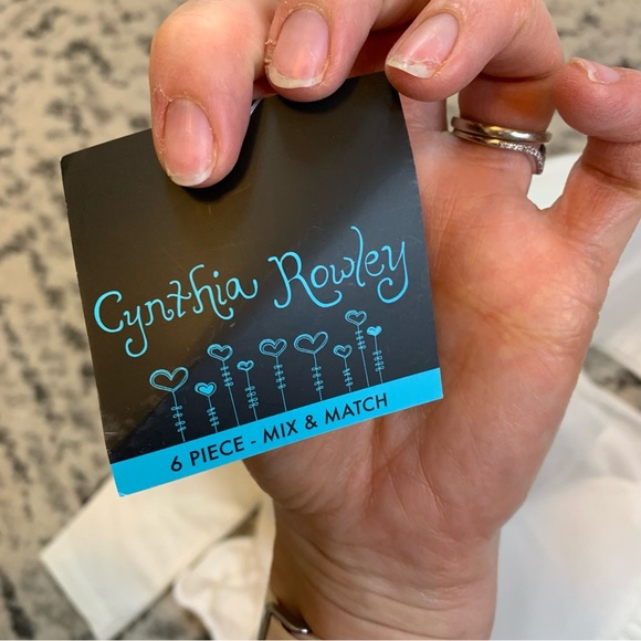 Cynthia Rowley Outift - Picture 4 of 4